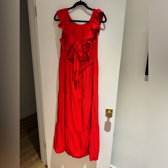 Like new, Cece red maxi dress, ties in back, Size M - Picture 3 of 8